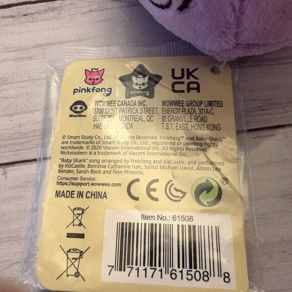 Baby Shark's Big Show Chucks Song Cube Purple Plush NWT (SKU: 176TO) - Picture 8 of 12